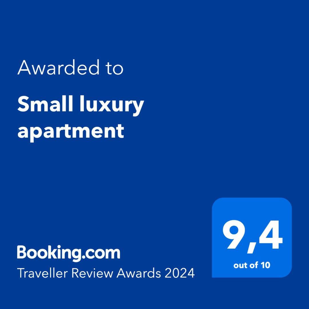 Small Luxury Apartment Anavyssos Exteriör bild